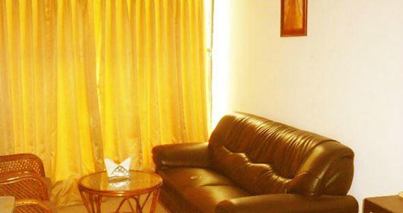 Fabhotel Royal Residency II - Nr Lakdikapul Metro Station Haïdarabad Extérieur photo