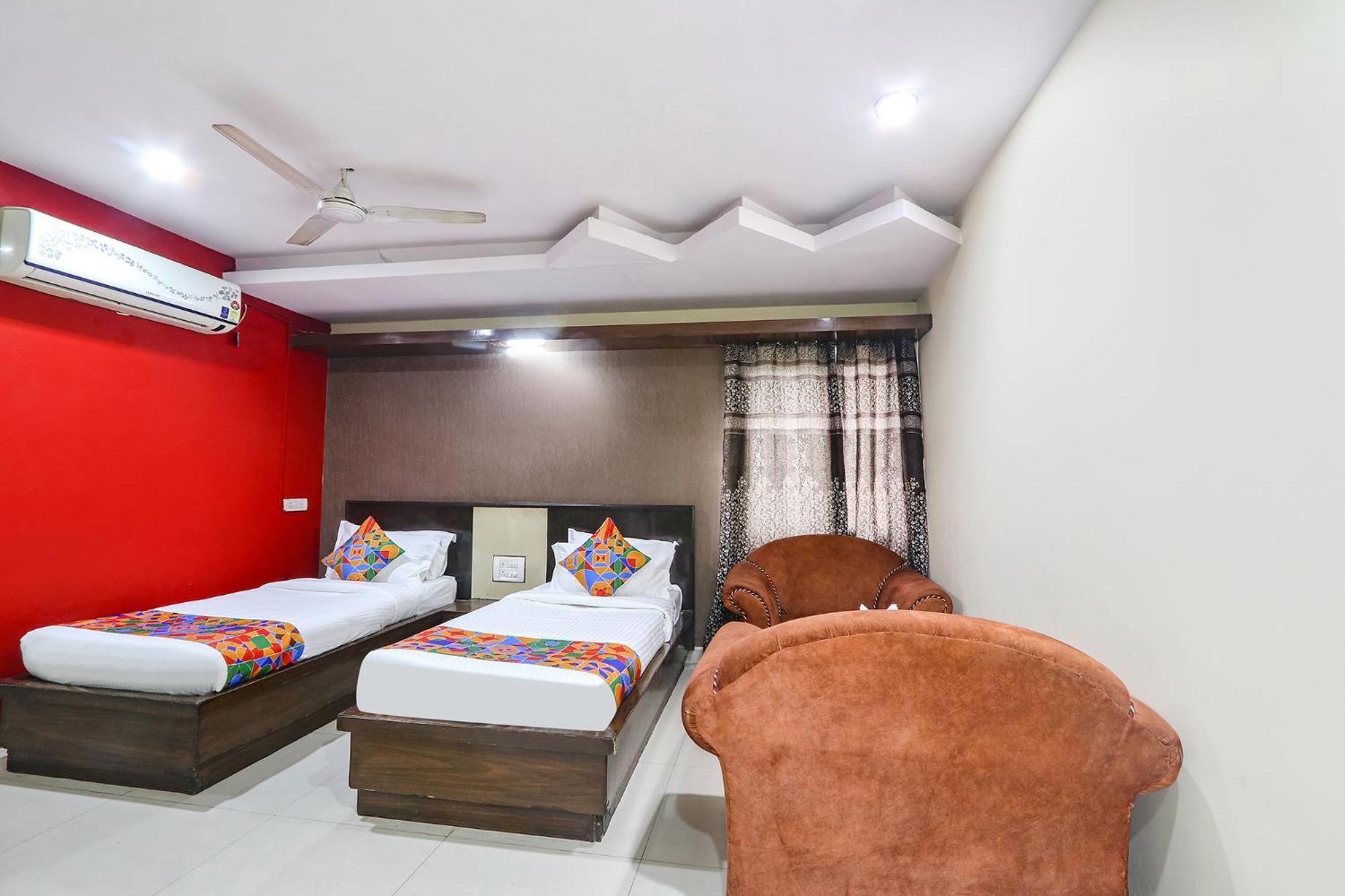 Fabhotel Royal Residency II - Nr Metro Station Lakdikapul Haïdarabad Extérieur photo