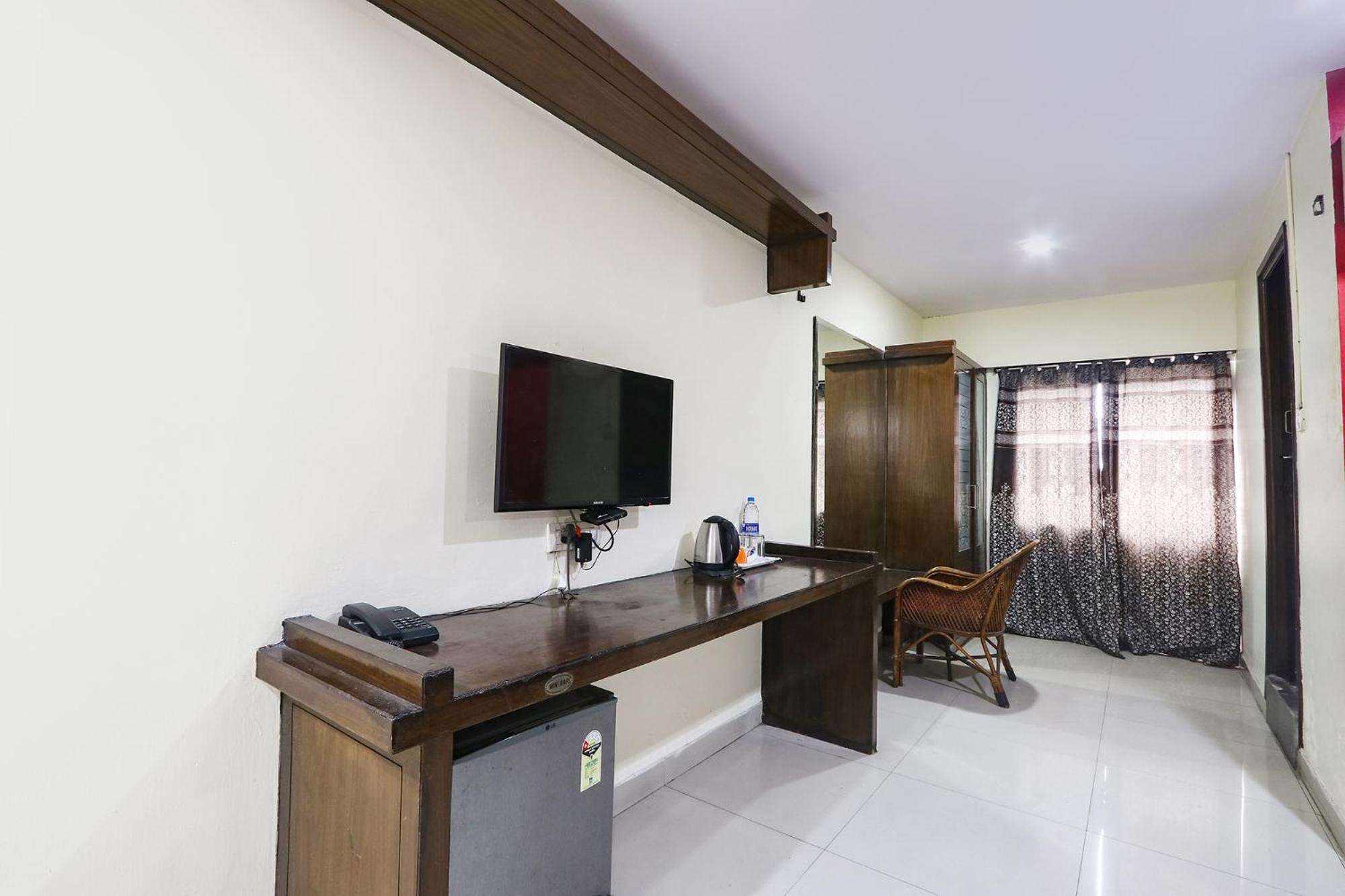 Fabhotel Royal Residency II - Nr Lakdikapul Metro Station Haïdarabad Extérieur photo