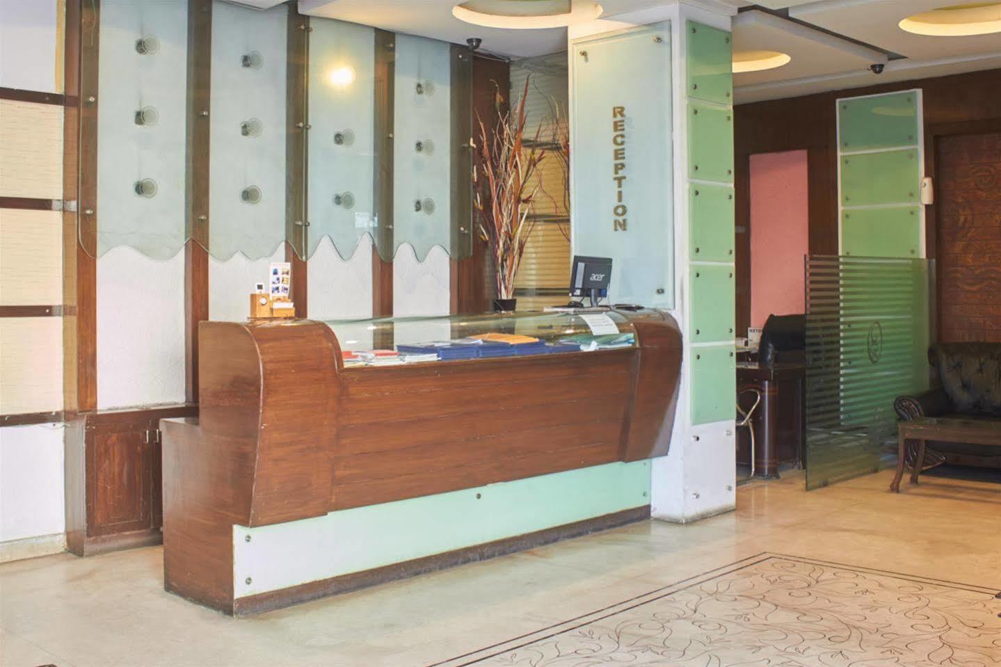 Fabhotel Royal Residency II - Nr Lakdikapul Metro Station Haïdarabad Extérieur photo